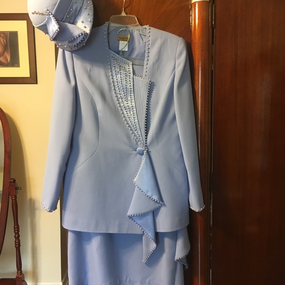 Light blue suit.